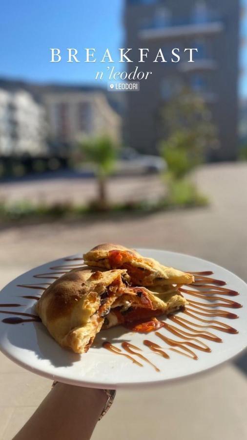 Leodori 3 Suites Shëngjin Екстериор снимка